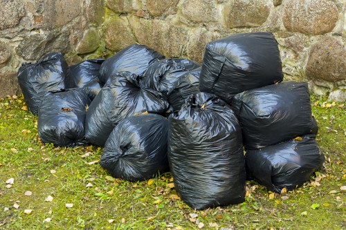 Efficient transportation of demolition waste to recycling facilities