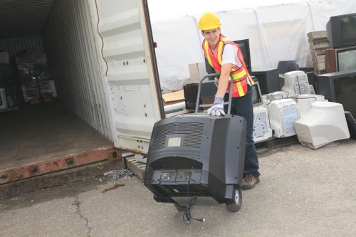 Easy online booking for skip hire